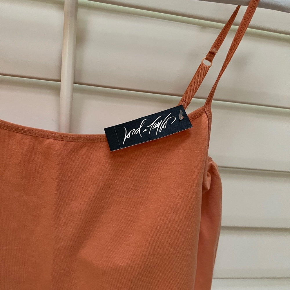 NEW tags still on Lord & Taylor salmon colored tank top. Size Large.